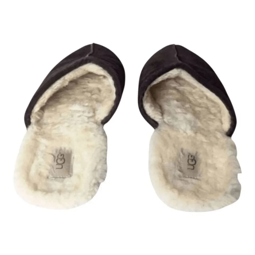 UGG Scuff Slippers Size 11